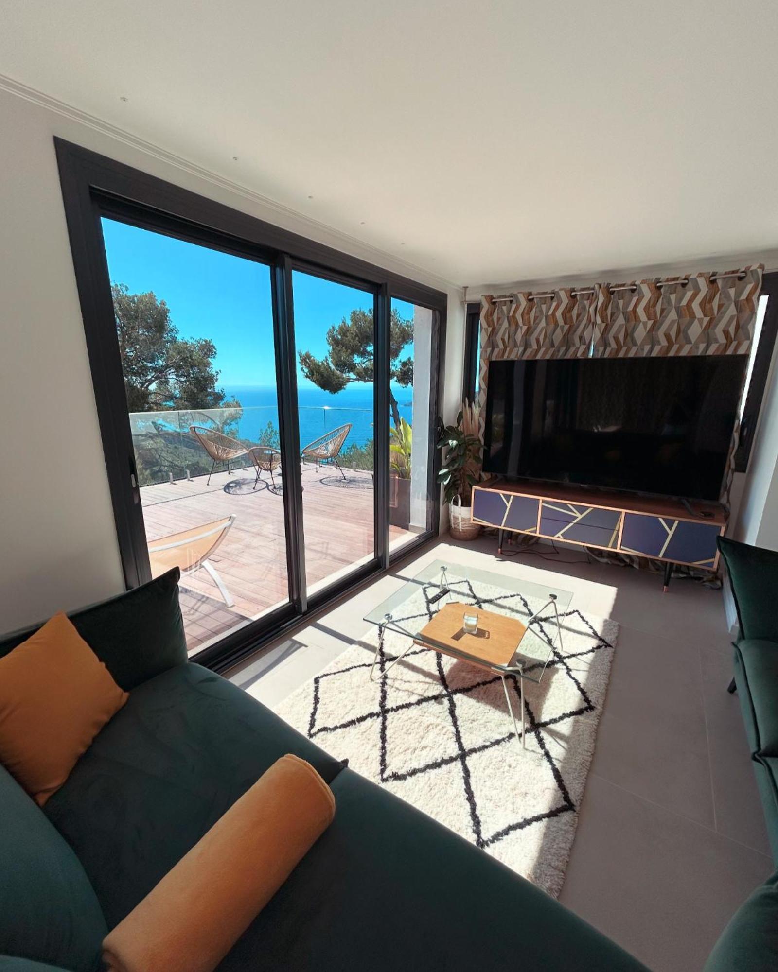 Eze - Appartement Dans Bas De Villa Avec Piscine Pres De Monaco Εξωτερικό φωτογραφία