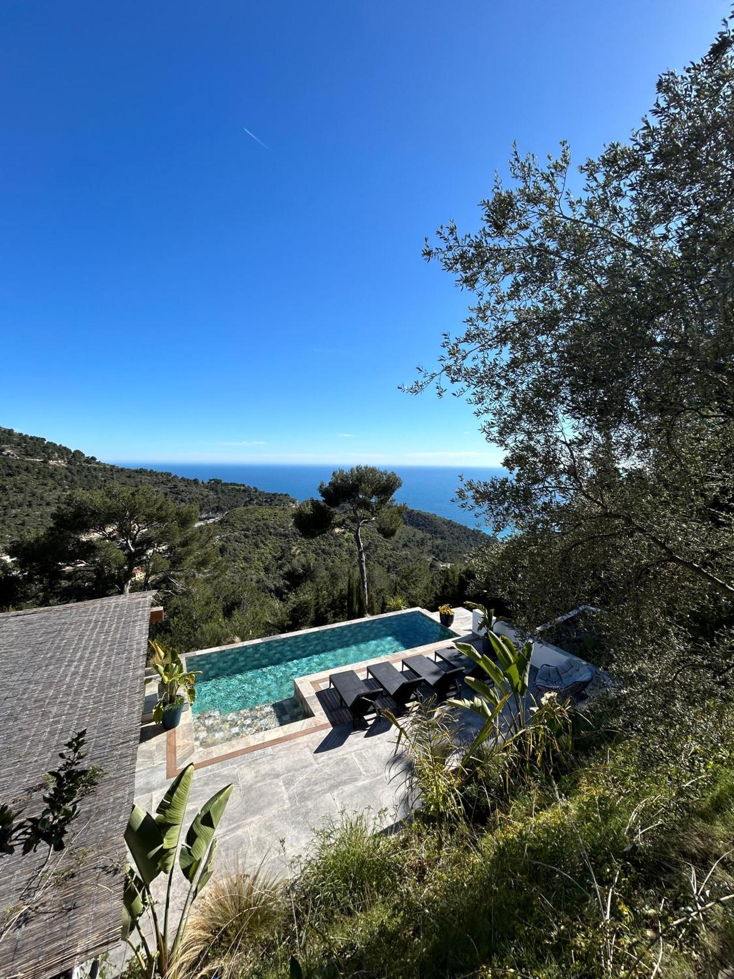 Eze - Appartement Dans Bas De Villa Avec Piscine Pres De Monaco Εξωτερικό φωτογραφία